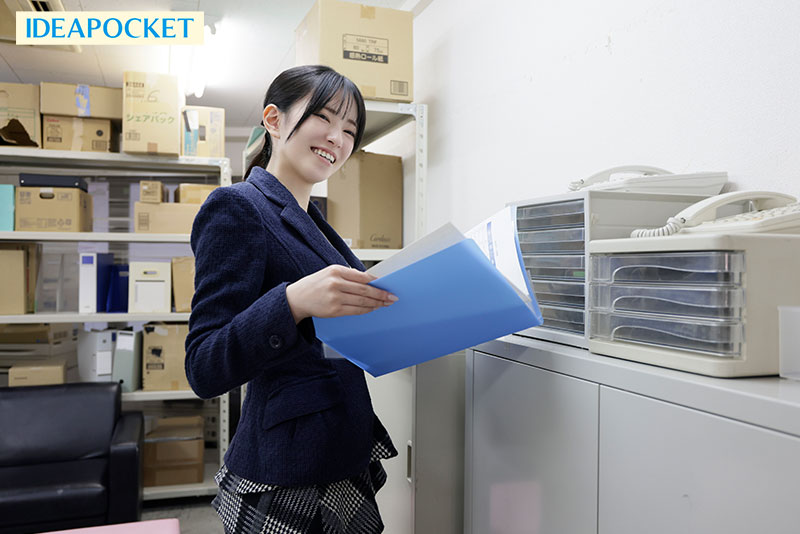 AV女優安西澪