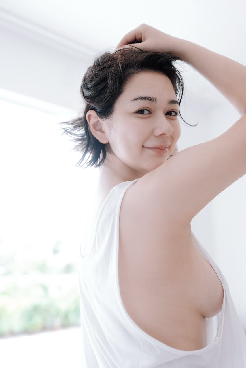 村重杏奈